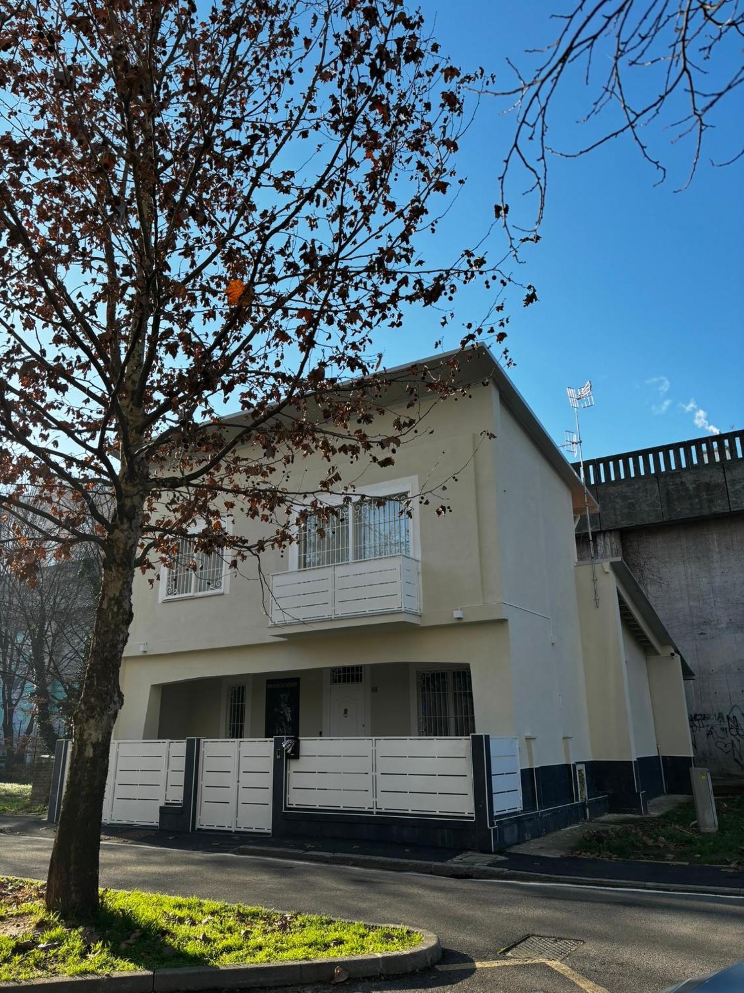 Villa Life San Donato Milanese Exterior photo